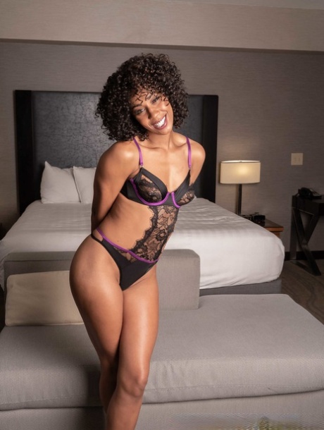 Misty Stone beste pornostjerne bilde